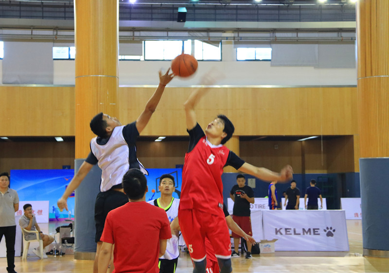 “中建聯(lián)合杯”暨德才集團(tuán)籃球邀請(qǐng)賽火熱來(lái)襲(圖2)