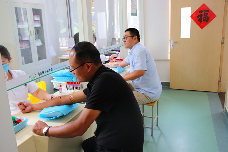 關(guān)愛(ài)員工健康 拓展幸?？臻g——中建聯(lián)合工會(huì)組織2019年度員工健康體檢(圖2)